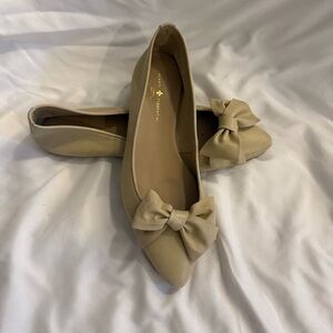 EUC Mercanti Fiorentini Handcrafted Bow Ballet Flats